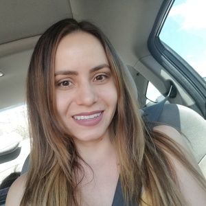 Meet your Posher, Alicia